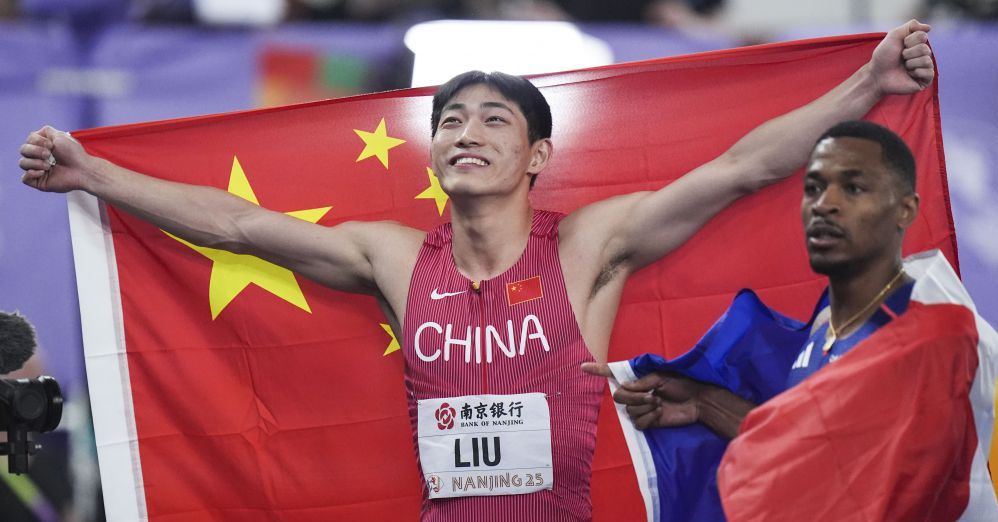 罗克回应转会传闻：我在帕尔梅拉斯很开心，只想留在这里